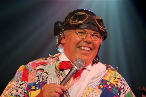 Roy "Chubby" Brown - If easily offended - Please stay away