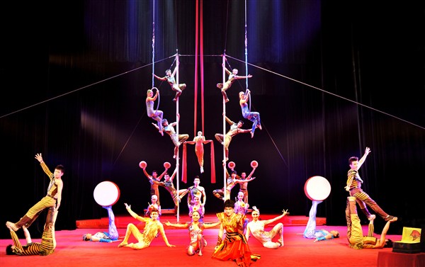 Cirque Du Ciel's 'Shanghai'