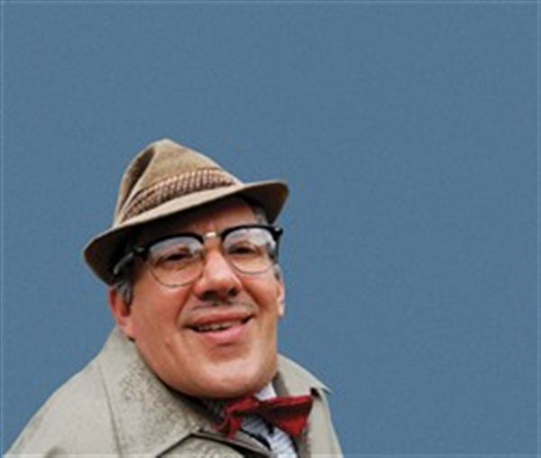 Count Arthur Strong "The Man Behind The Smile"