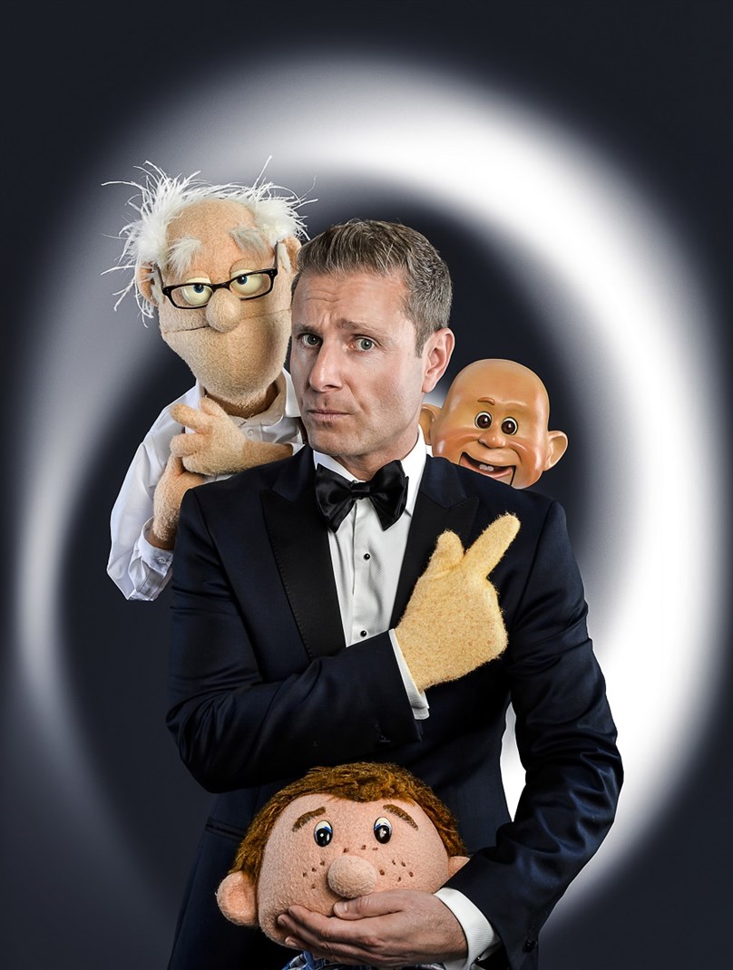 Paul Zerdin: Spongefinger (14+)